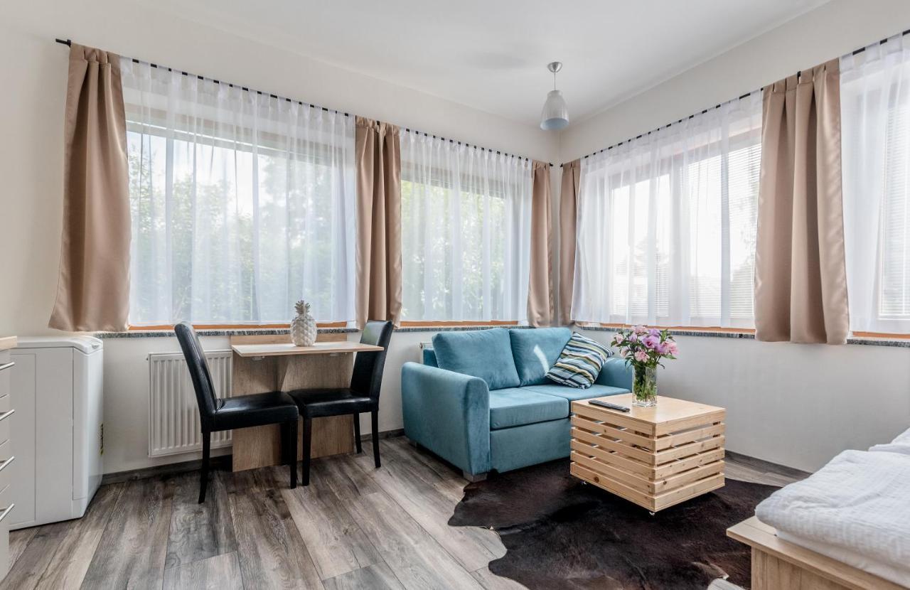 Modern Fully Equipped Studio With Parking Zavadilka 2620 Чешка Будьовица Екстериор снимка